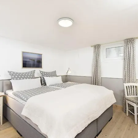 아파트 Schroeders-haus-wohnung-haus-2